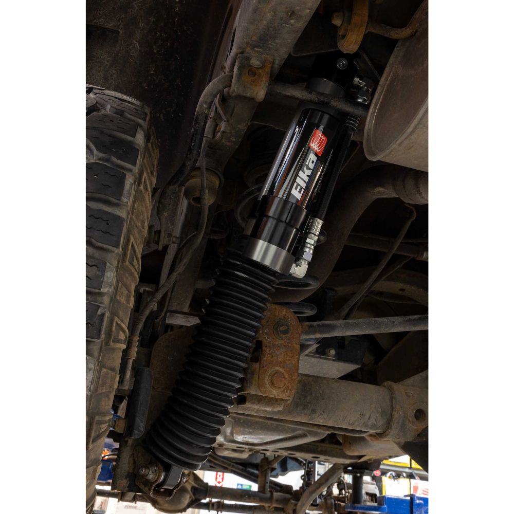 Elka 2.0 Reservoir Shock Absorbers For Jeep, Installed On Car Six